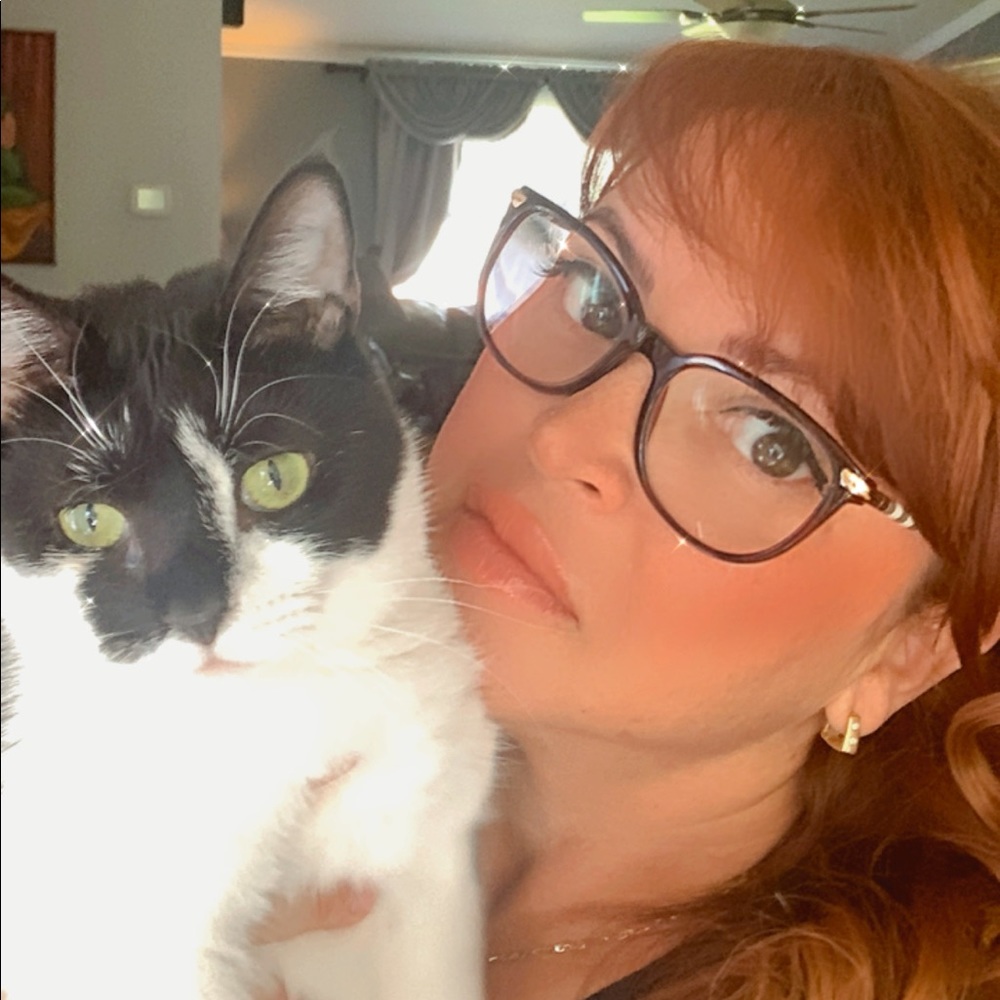 Meet your Posher, Patricia